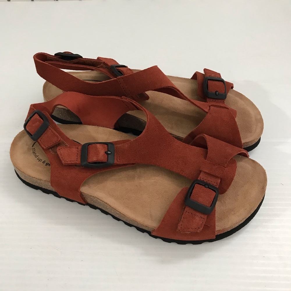 NWOT Taos MVP Women's Size 7